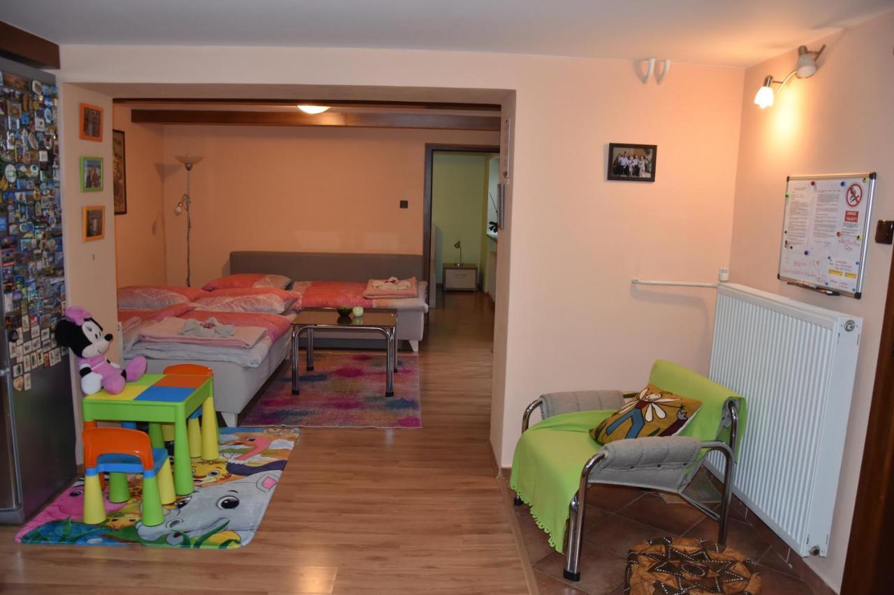 Apartament Dafinka Bańska Bystrzyca Zewnętrze zdjęcie